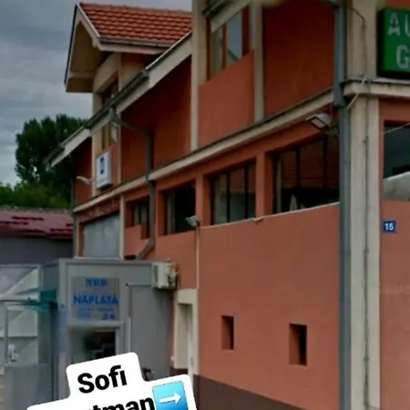 Sofi Ii Apartament *